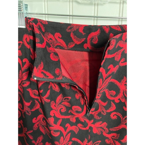 Briggs New York Dark Red Black Print Maxi Skirt Slit in the Back Size 12 Petite - Picture 6 of 13